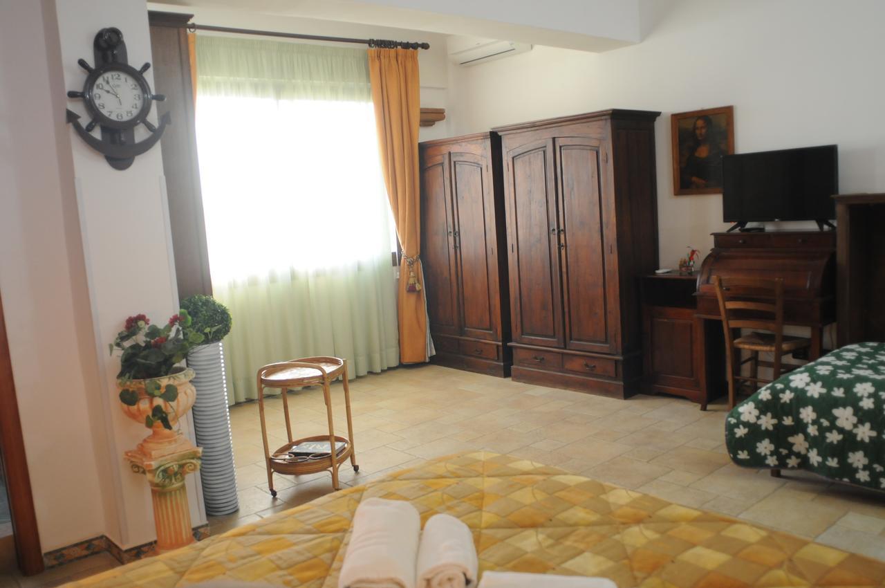 B&B Villa Anna マリネッラ エクステリア 写真